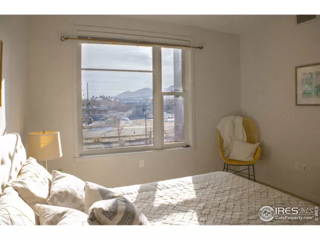 MLS: 929322 Condo For Sale