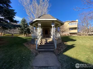 Photo #4: 929386 Listing