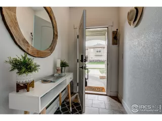 Photo #4: 929388 Listing