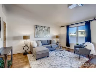 Photo #2: 929392 Listing