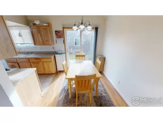 Photo #3: 929399 Listing