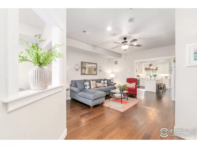 MLS: 929429 Condo For Sale