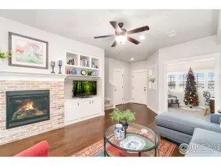 Photo #5: 929429 Listing