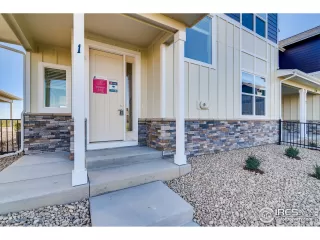 Photo #1: 929440 Listing