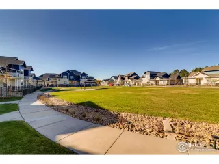 Photo #2: 929440 Listing