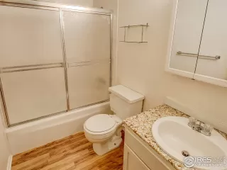 Photo #5: 929454 Listing 