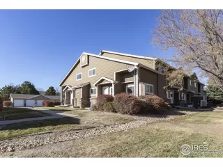 Photo #2: 929473 Listing