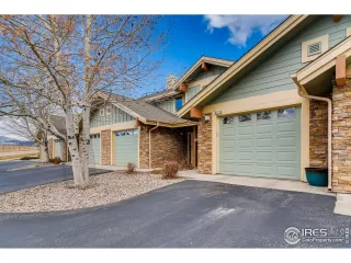 Photo #2: 929481 Listing