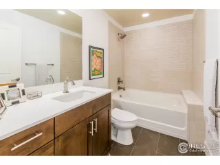 Photo #6: 929489 Listing 