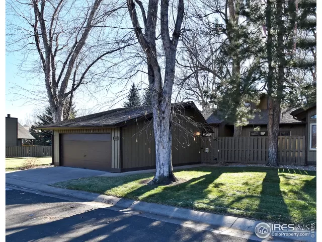 MLS: 929566 Condo For Sale