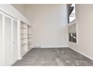 Photo #6: 929566 Listing