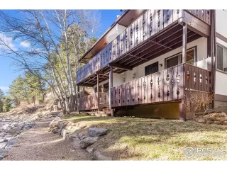 Photo #4: 929600 Listing