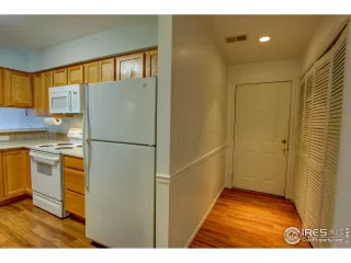 Photo #2: 929650 Listing