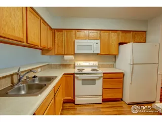 Photo #4: 929650 Listing