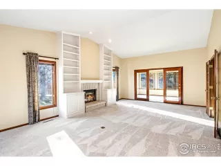 Photo #2: 929654 Listing