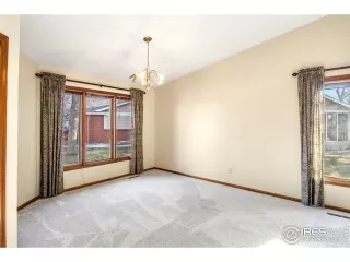 Photo #4: 929654 Listing