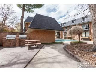 Photo #1: 929716 Listing