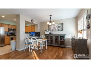 Photo #4: 929722 Listing