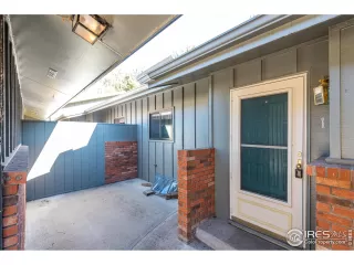 Photo #3: 929742 Listing