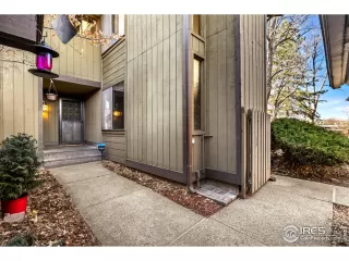 Photo #3: 929827 Listing