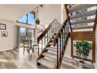 Photo #4: 929827 Listing