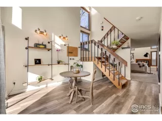 Photo #6: 929827 Listing