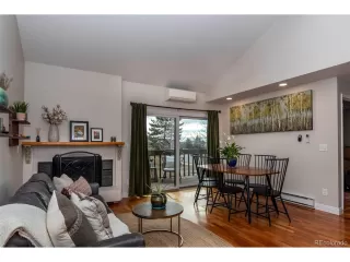 Photo #6: 9298368 Listing