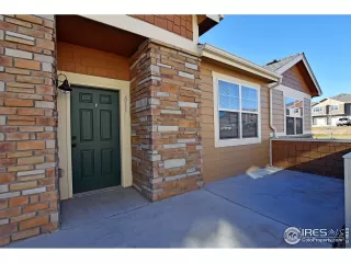 Photo #2: 929843 Listing