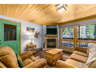 Photo #5: 929850 Listing