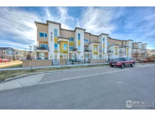 Photo #1: 929958 Listing