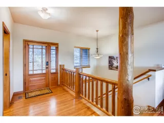 Photo #5: 929977 Listing