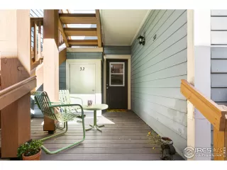 Photo #2: 929993 Listing