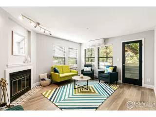 Photo #6: 929993 Listing