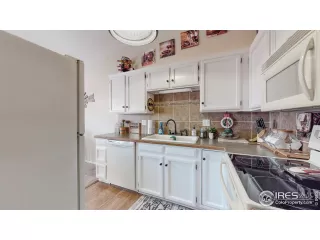 Photo #4: 930001 Listing