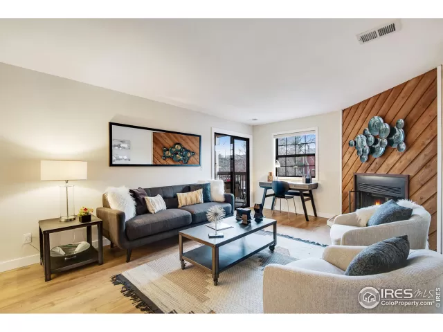 MLS: 930004 Condo For Sale