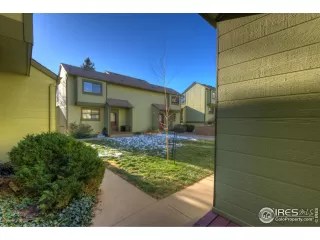 Photo #3: 930010 Listing