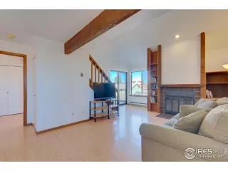 Photo #6: 930010 Listing