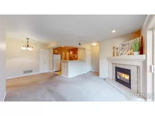 Photo #4: 930015 Listing