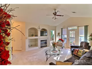 Photo #1: 930025 Listing