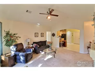 Photo #4: 930025 Listing