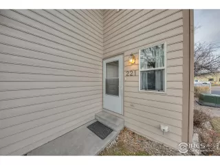 Photo #2: 930040 Listing