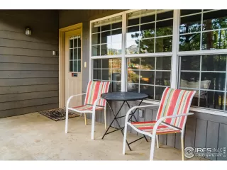 Photo #4: 930159 Listing