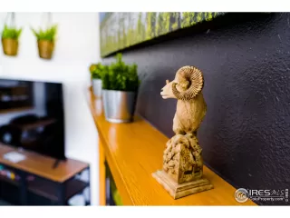 Photo #6: 930159 Listing