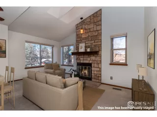 Photo #4: 930170 Listing 