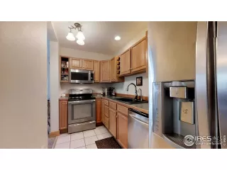 Photo #4: 930246 Listing