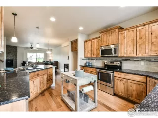 Photo #1: 930285 Listing