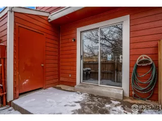 Photo #5: 930290 Listing