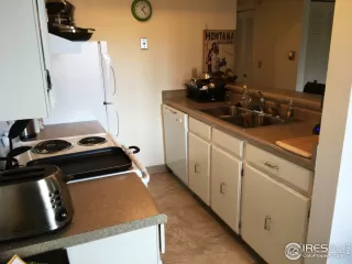 Photo #3: 930391 Listing