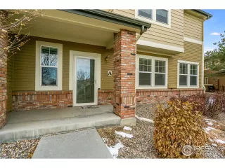 Photo #1: 930403 Listing