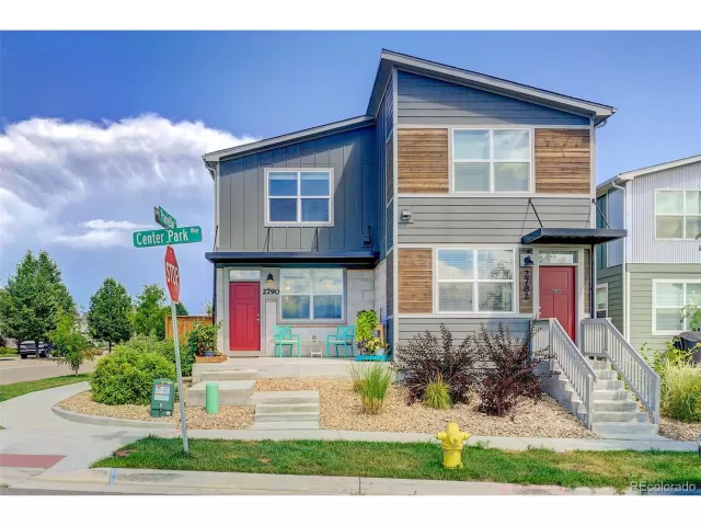 MLS: 9304046 Condo For Sale